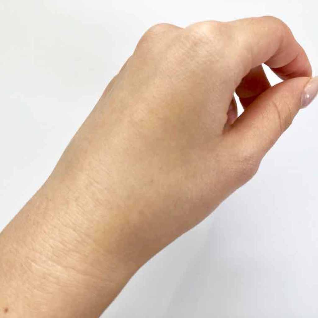 パラソーラ イルミスキン UVエッセンス N(旧品)/パラソーラ/日焼け止め・UVケアを使ったクチコミ(4枚目)