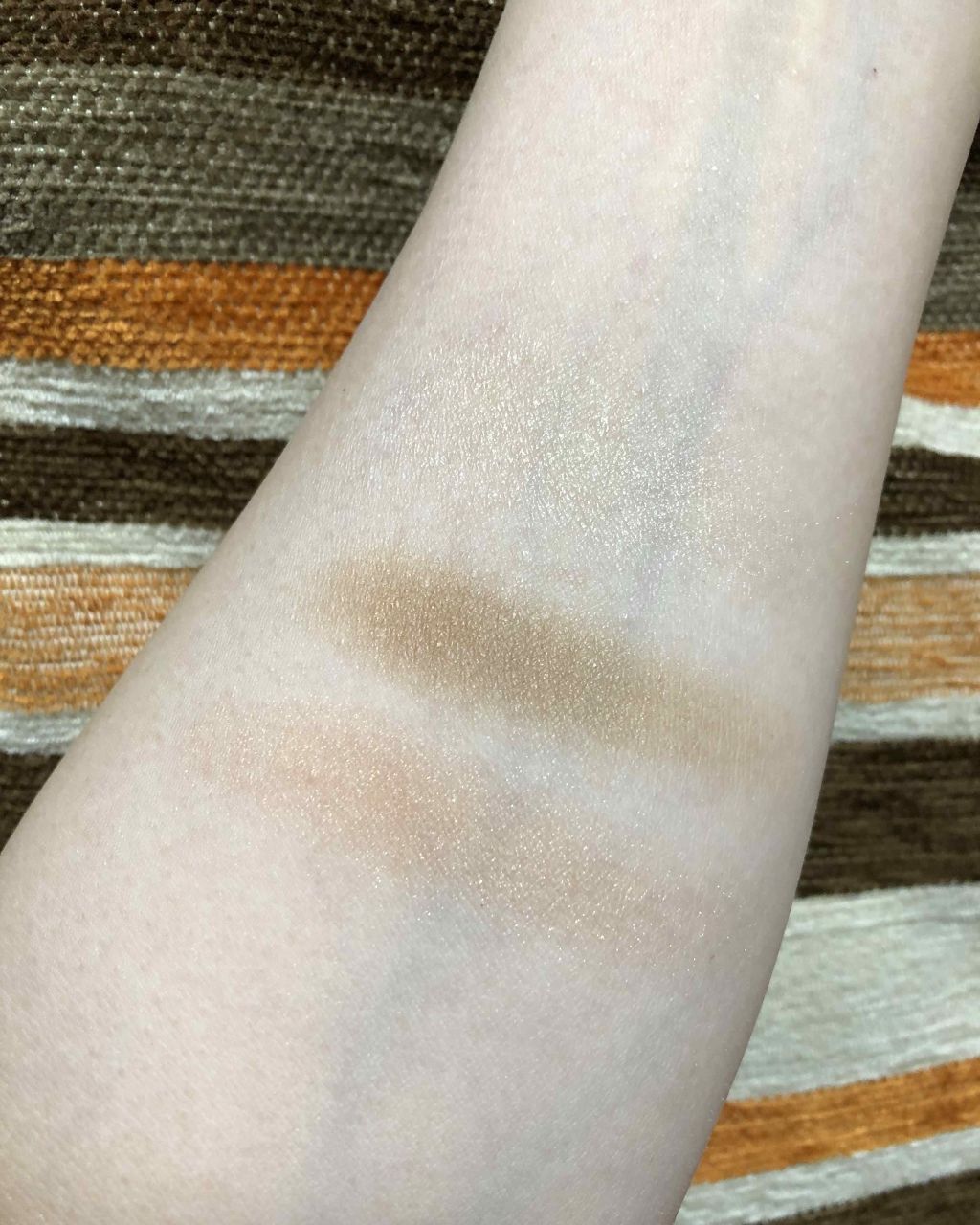 コンスピキュアス アイズ/Amplitude/アイシャドウパレットを使ったクチコミ(3枚目)