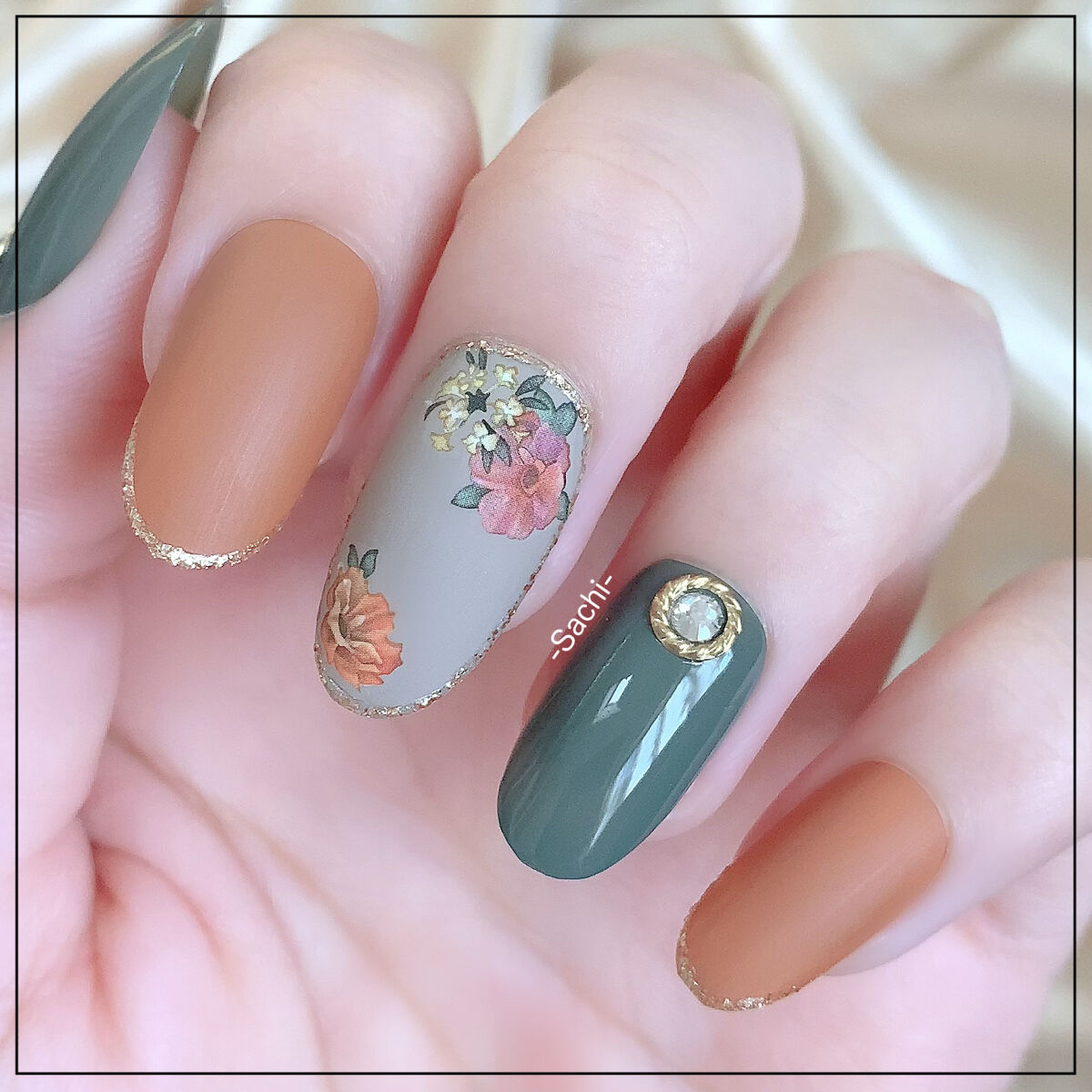 カラフルネイルズ/キャンメイク/マニキュアを使ったクチコミ（2枚目）