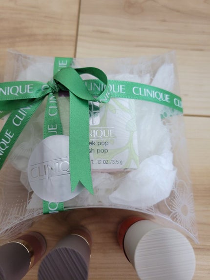 RUã°ïžð¶ð·ã³ã¹ã¡ãšéŠæ°Žã®å€æ
ð on LIPS ãçããããããããããŸã(*^^*)åãæ¢ãã仿¥è²·ã£ãç©ã§ã..ãïŒ5æç®ïŒ