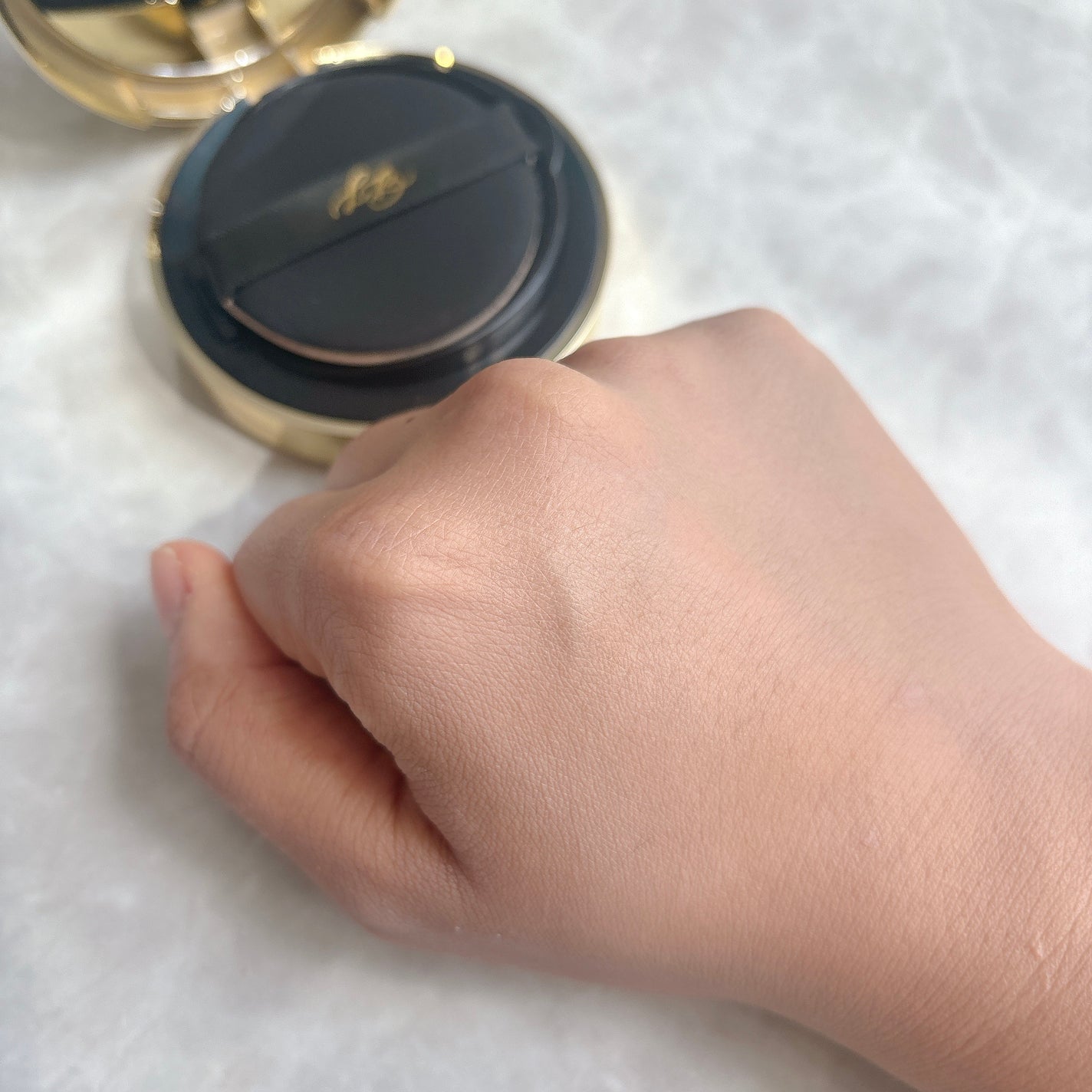 パーフェクティングフィッティング フルカバレッジクッション/LILIBETH/クッションファンデーションを使ったクチコミ(4枚目)