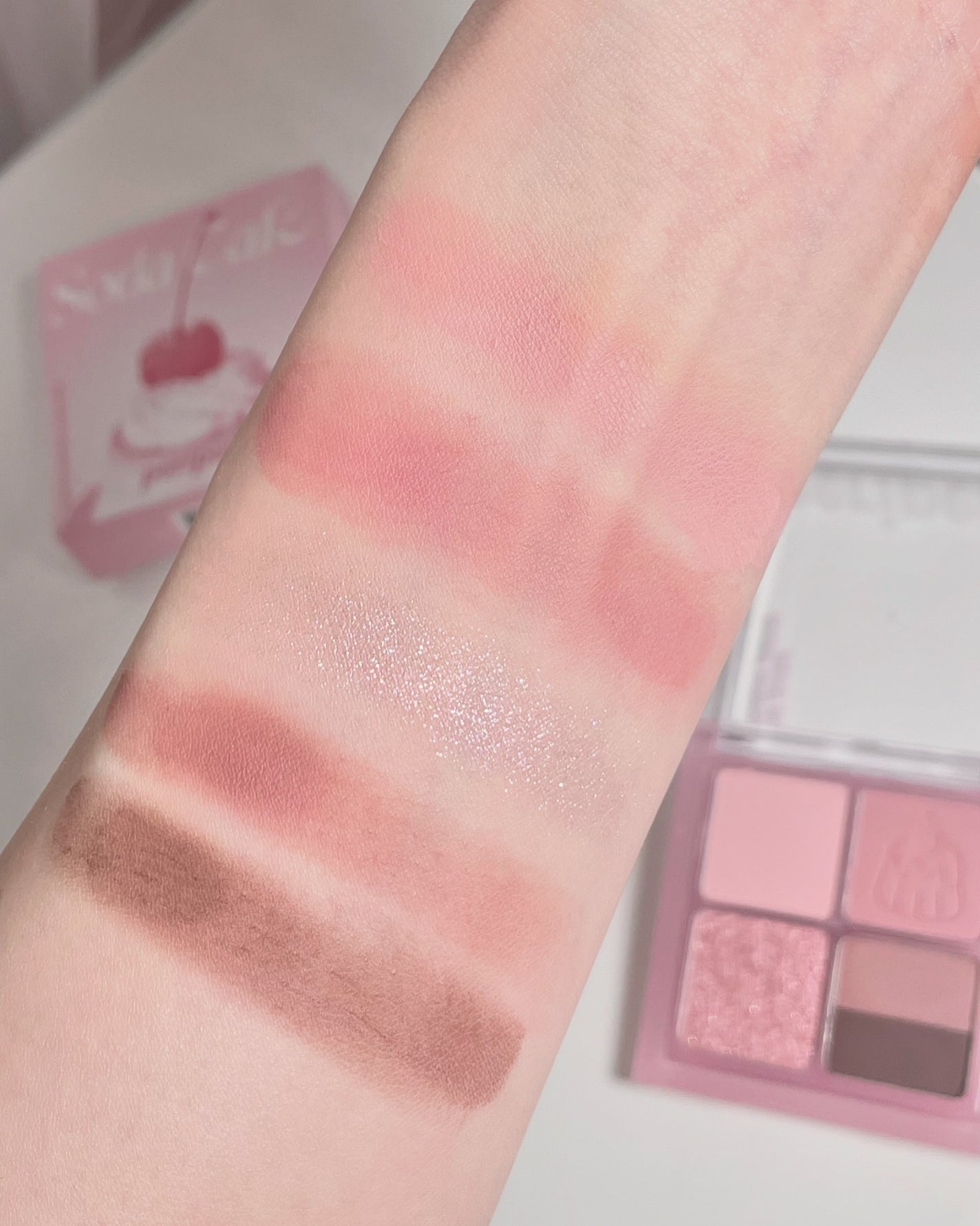 インク ポケット シャドウ パレット(AD)/PERIPERA/アイシャドウパレットを使ったクチコミ(6枚目)