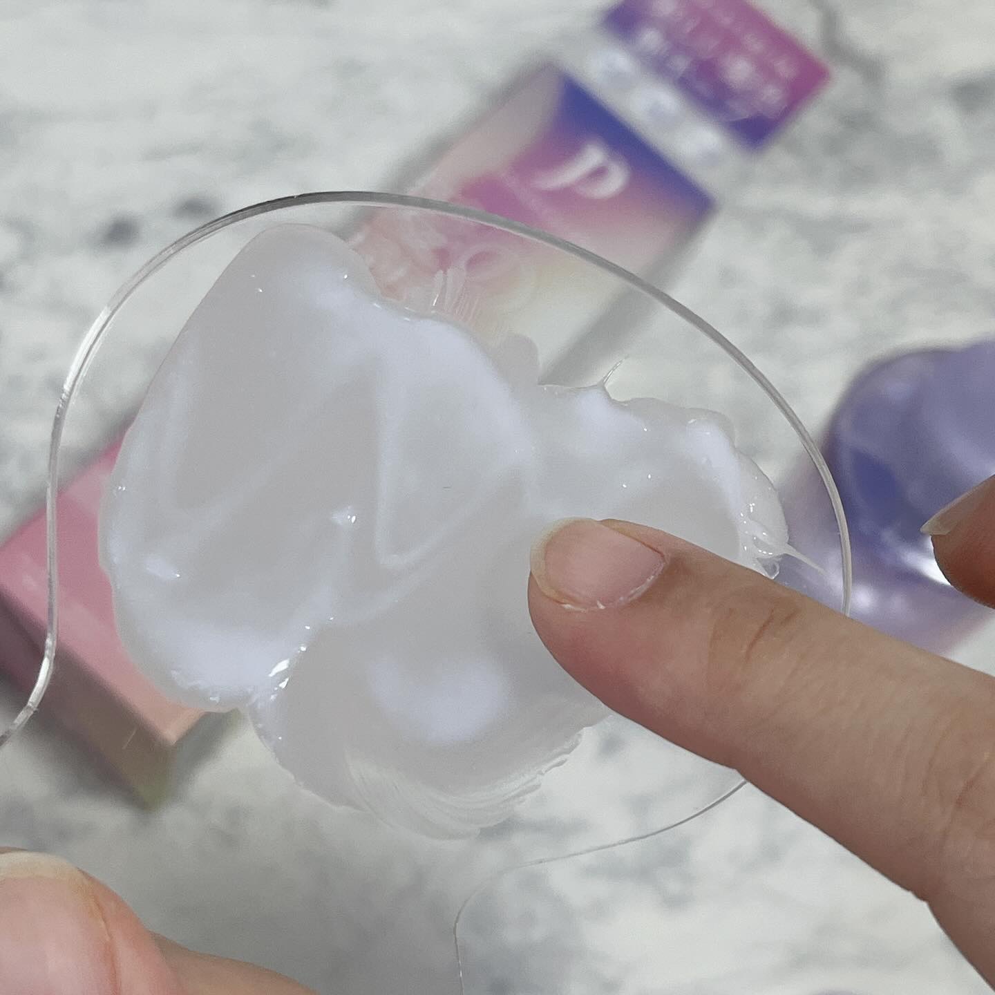 プロカリテ カラーヘアメンテナンスエマルジョン/プロカリテ/アウトバストリートメントを使ったクチコミ（3枚目）