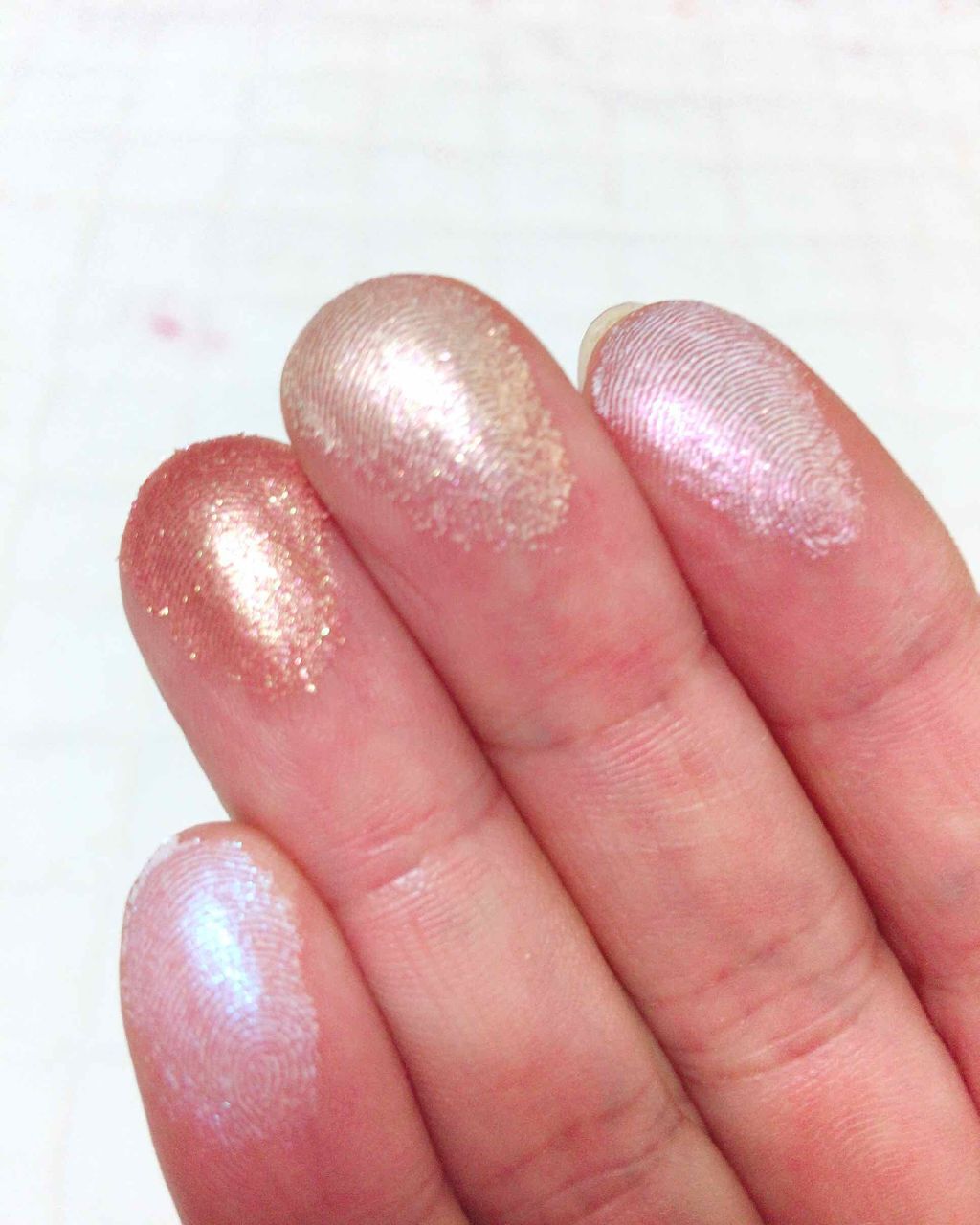 シュガートゥインクルグリッターパレット/PERIPERA/アイシャドウパレットを使ったクチコミ（3枚目）