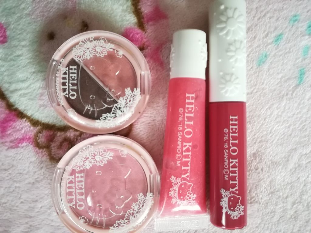 Blooming Kitty リップグロス/DAISO/リップグロスを使ったクチコミ（3枚目）