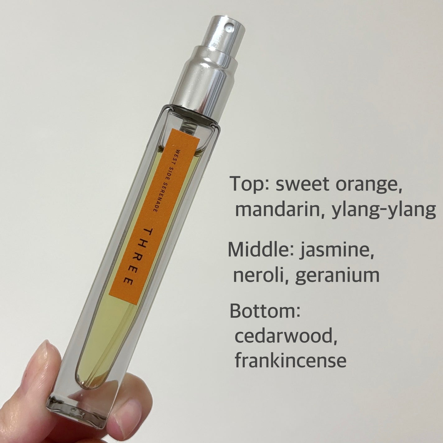 THREE エッセンシャルセンツ H01 WEST SIDE SERENADE/THREE/香水(レディース)を使ったクチコミ(2枚目)