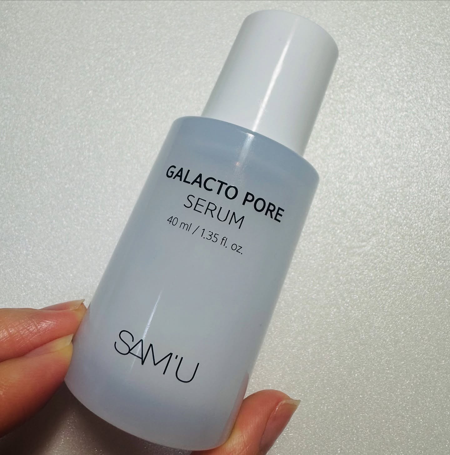 サミュ
ガラクトポアセラム🫧

ガラクトミセス発酵濾過物配合‼️‼️
肌のキメ、毛穴、角質、ホワイトニング効果が期待できるもの🌟

化粧水の後に適量をとって肌に馴染ませ、
軽く叩きながら吸収させるよ🫣
角質ケア効果もあるので👍👍
