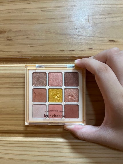 マテリアルカラーパレット/leur charme/アイシャドウパレットを使ったクチコミ(2枚目)