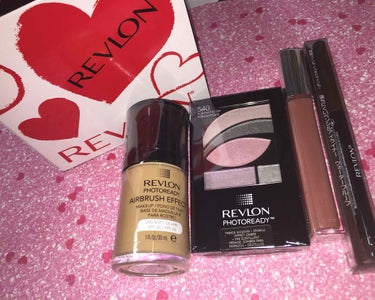 フォトレディ エアブラッシュ エフェクト メイクアップ/REVLON/リキッドファンデーションを使ったクチコミ（1枚目）