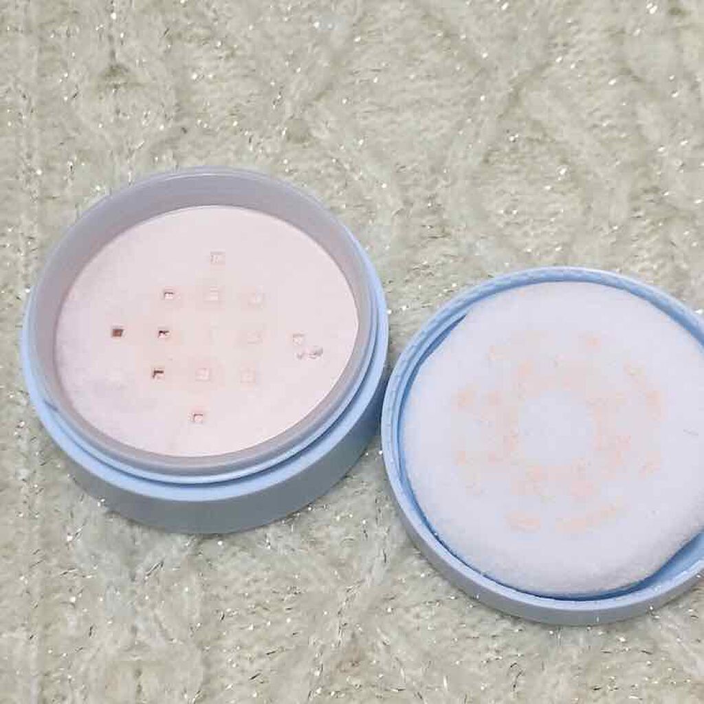ノーセバム モイスチャーパウダー/innisfree/プレストパウダーを使ったクチコミ（2枚目）