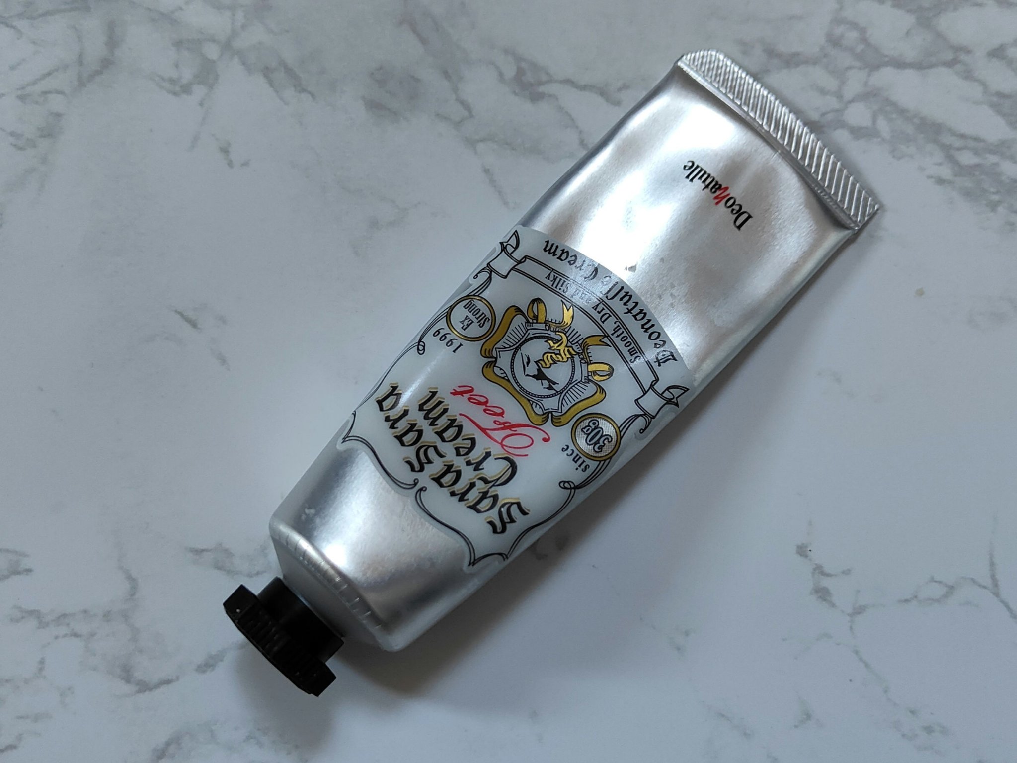 薬用足指さらさらクリーム/デオナチュレ/デオドラント・制汗剤を使ったクチコミ（1枚目）