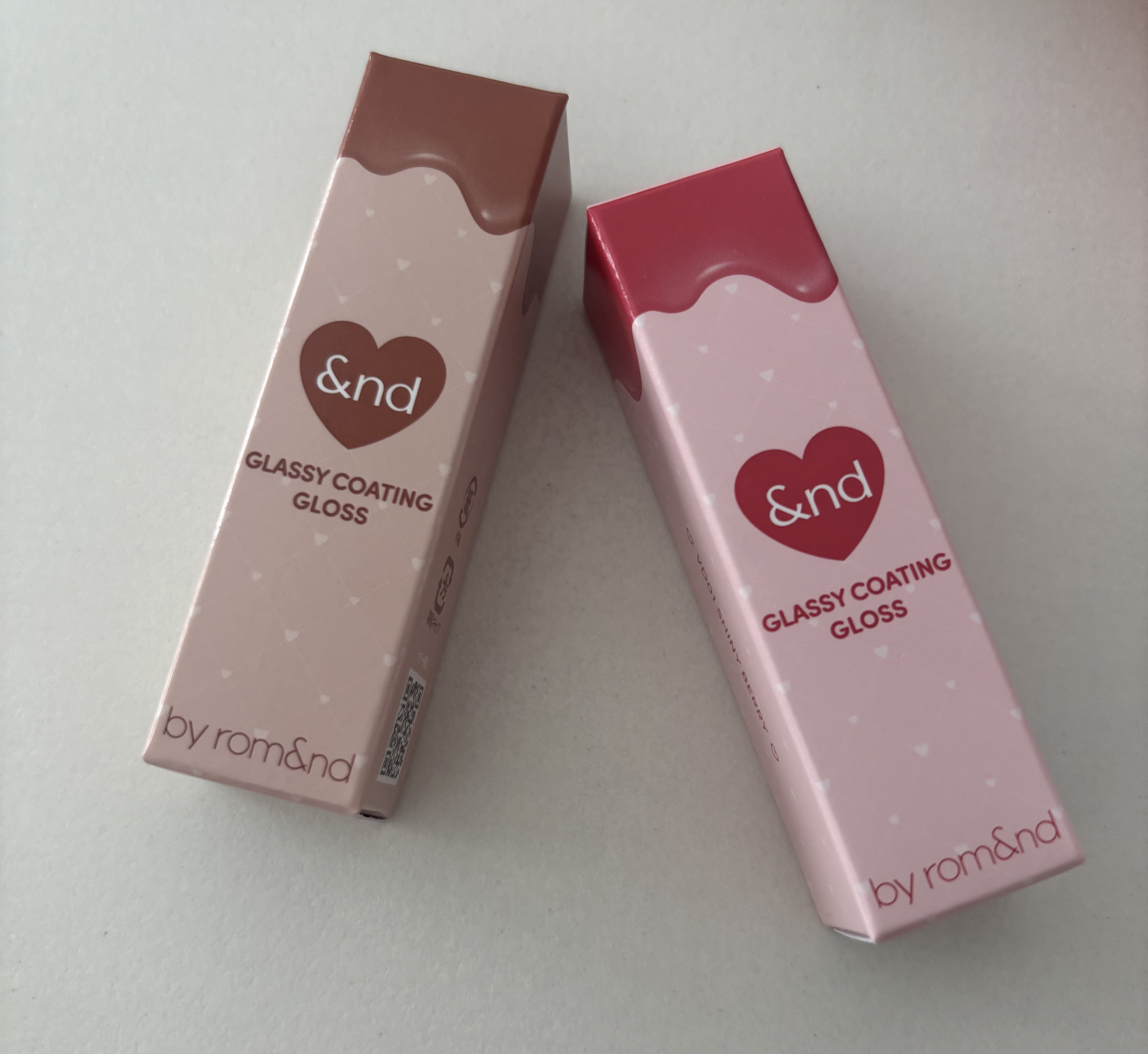 グラッシーコーティンググロス/&nd by rom&nd/リップグロスを使ったクチコミ（1枚目）