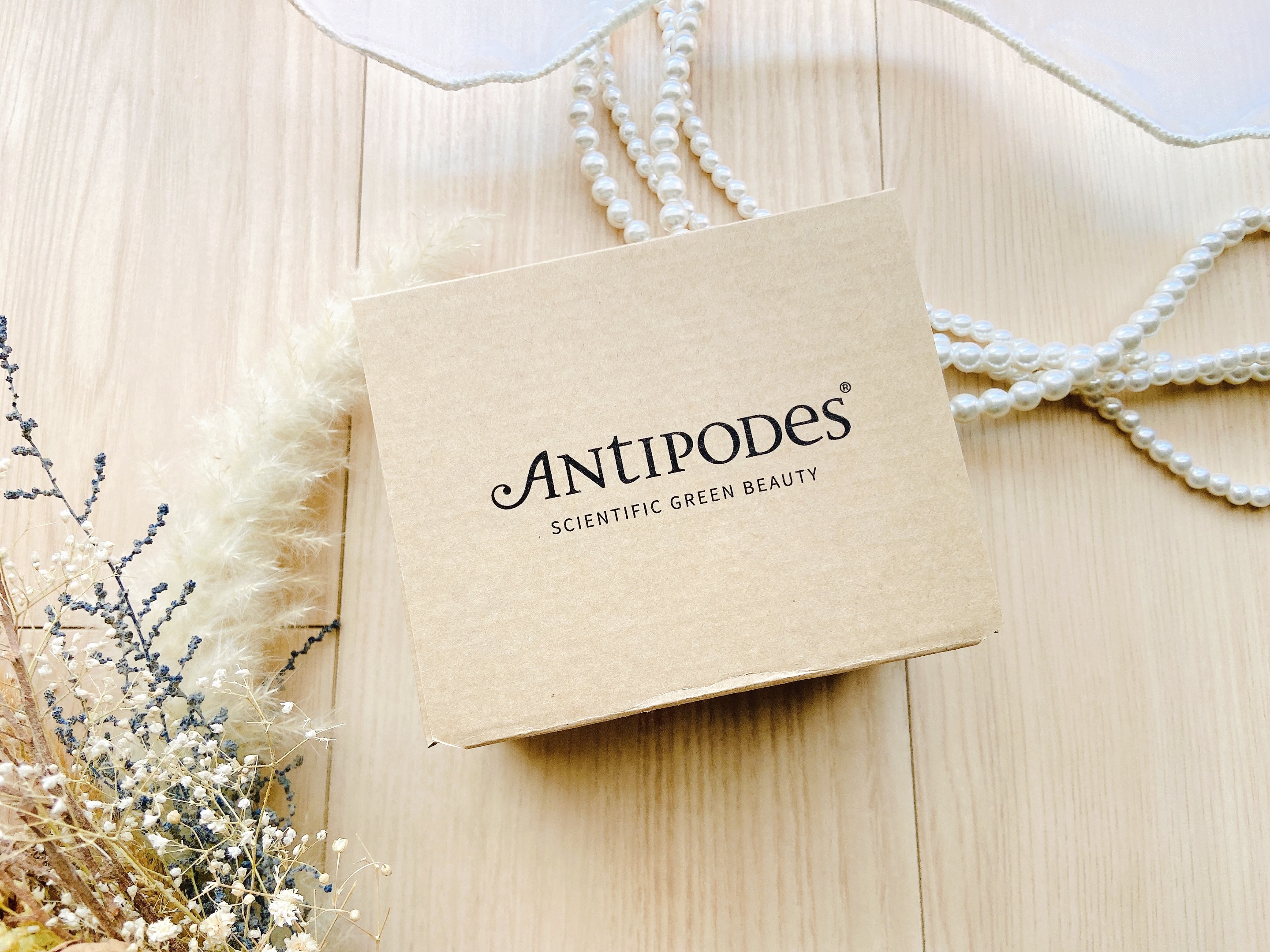 アンティポディース スーパーナチュラル SPF50＋ フェイシャル サンスクリーン/Antipodes/日焼け止めクリームを使ったクチコミ（2枚目）