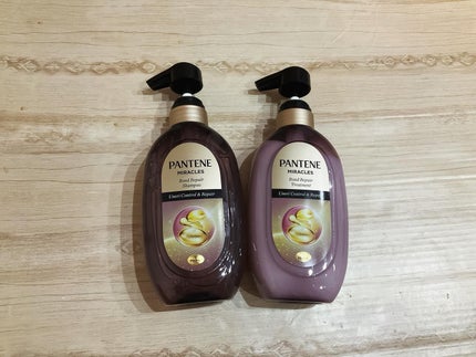 ミラクルズ うねりコントロール&リペア ボンドリペア シャンプー/トリートメント/パンテーン/市販シャンプーを使ったクチコミ(1枚目)