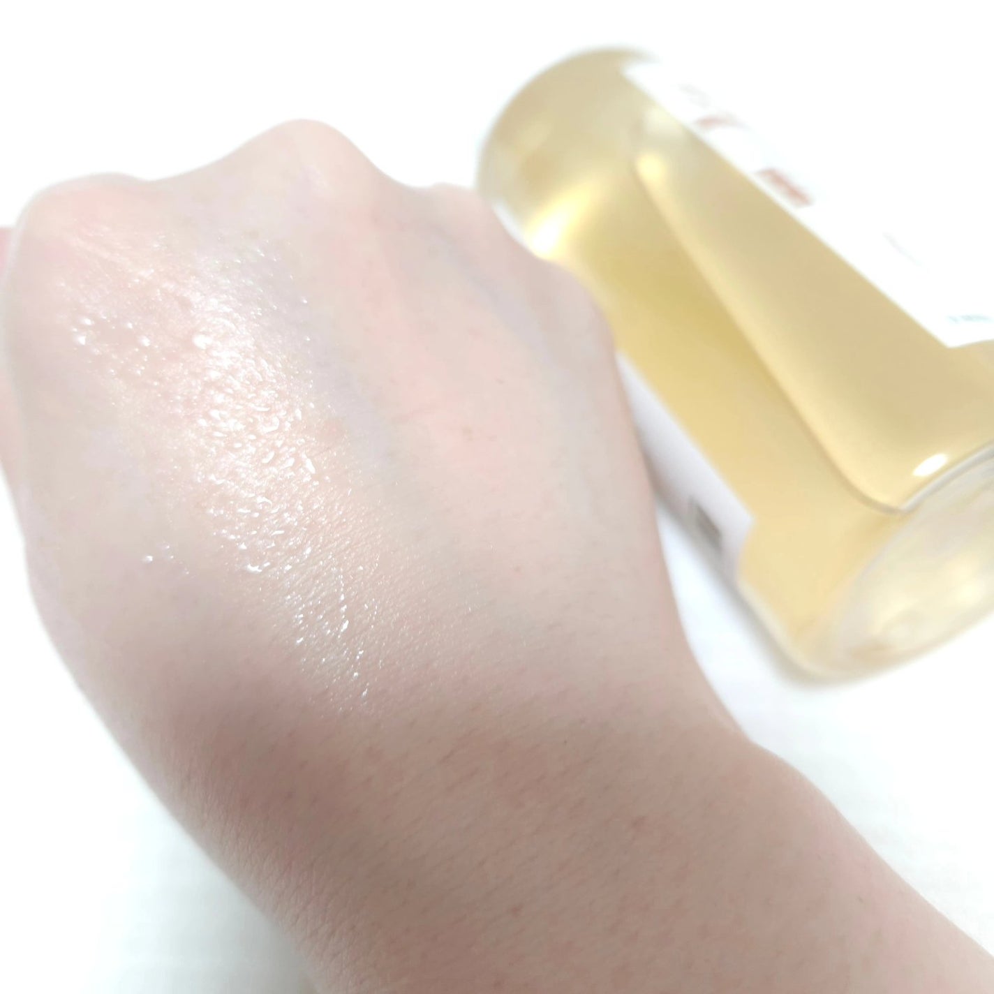 グリーンタンジェリンブライトニングトナー/Alive:Lab/化粧水を使ったクチコミ(4枚目)