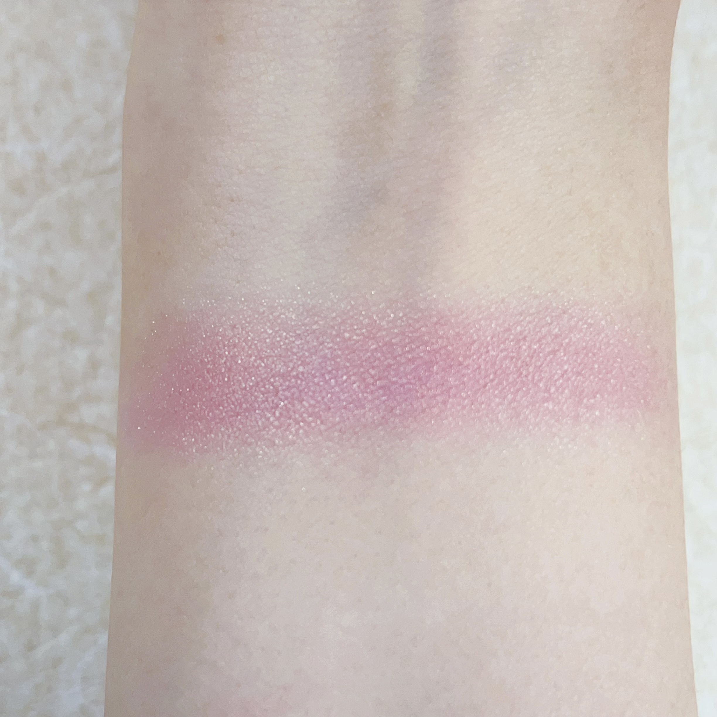 アディクション ザ ブラッシュ パール 103P With Passion/ADDICTION/パウダーチークを使ったクチコミ（3枚目）