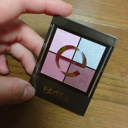 リアルクローズシャドウ/excel/アイシャドウパレットを使ったクチコミ(2枚目)