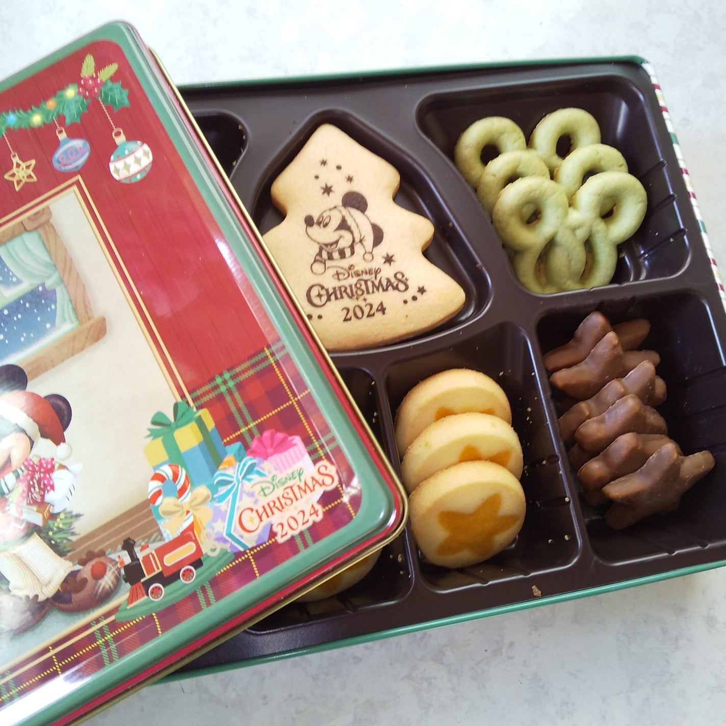 缶/東京ディズニーリゾート/食品を使ったクチコミ(2枚目)