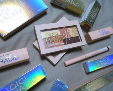 ジジ・ハディッド限定コレクション ミニ パレット/MAYBELLINE NEW YORK/アイシャドウパレットを使ったクチコミ(1枚目)