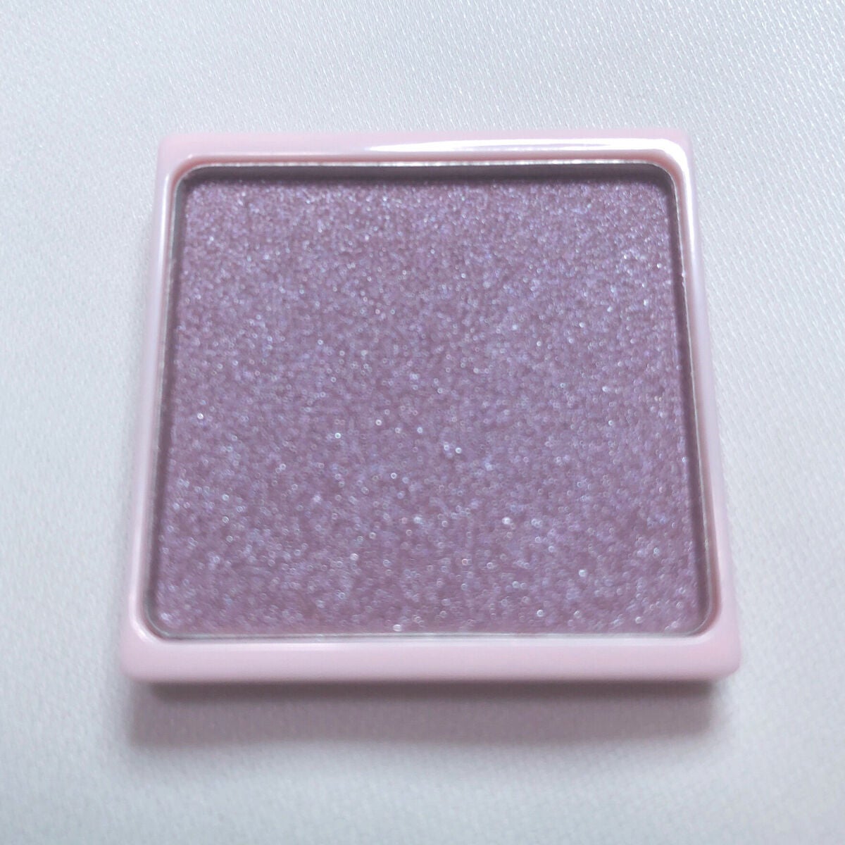 ミリコアイシャドウ/ビューティーワールド/単色アイシャドウを使ったクチコミ(5枚目)