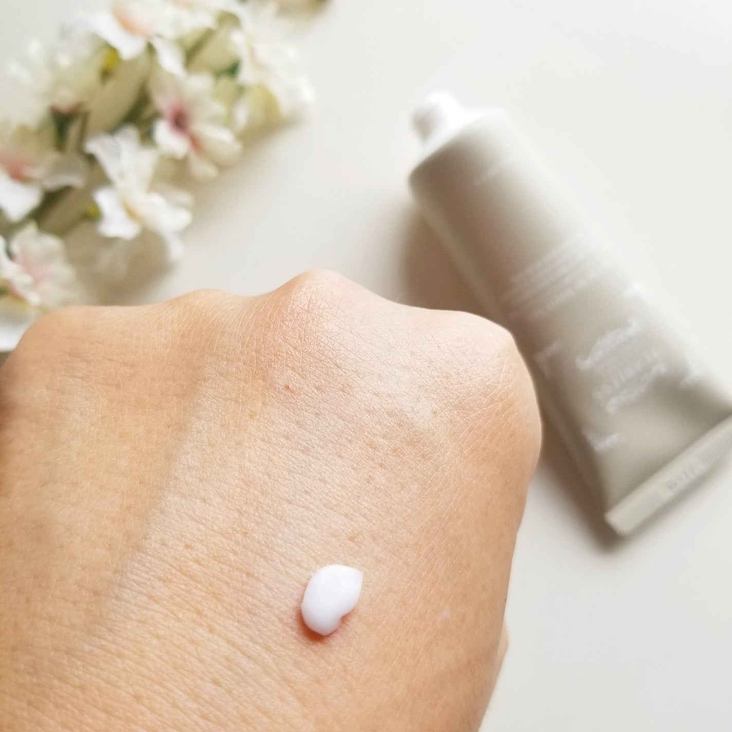 パフュームボディローション リリィムスクホワイトティー/TEABLESS/ボディローションを使ったクチコミ(7枚目)