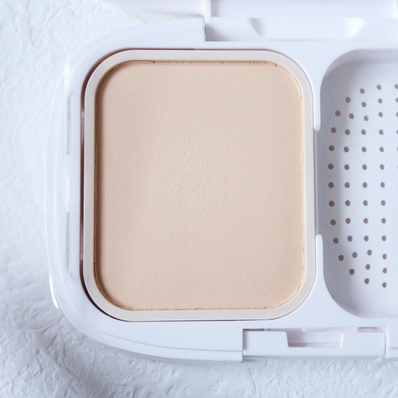 パウダーファンデーション/media luxe/パウダーファンデーションを使ったクチコミ(3枚目)