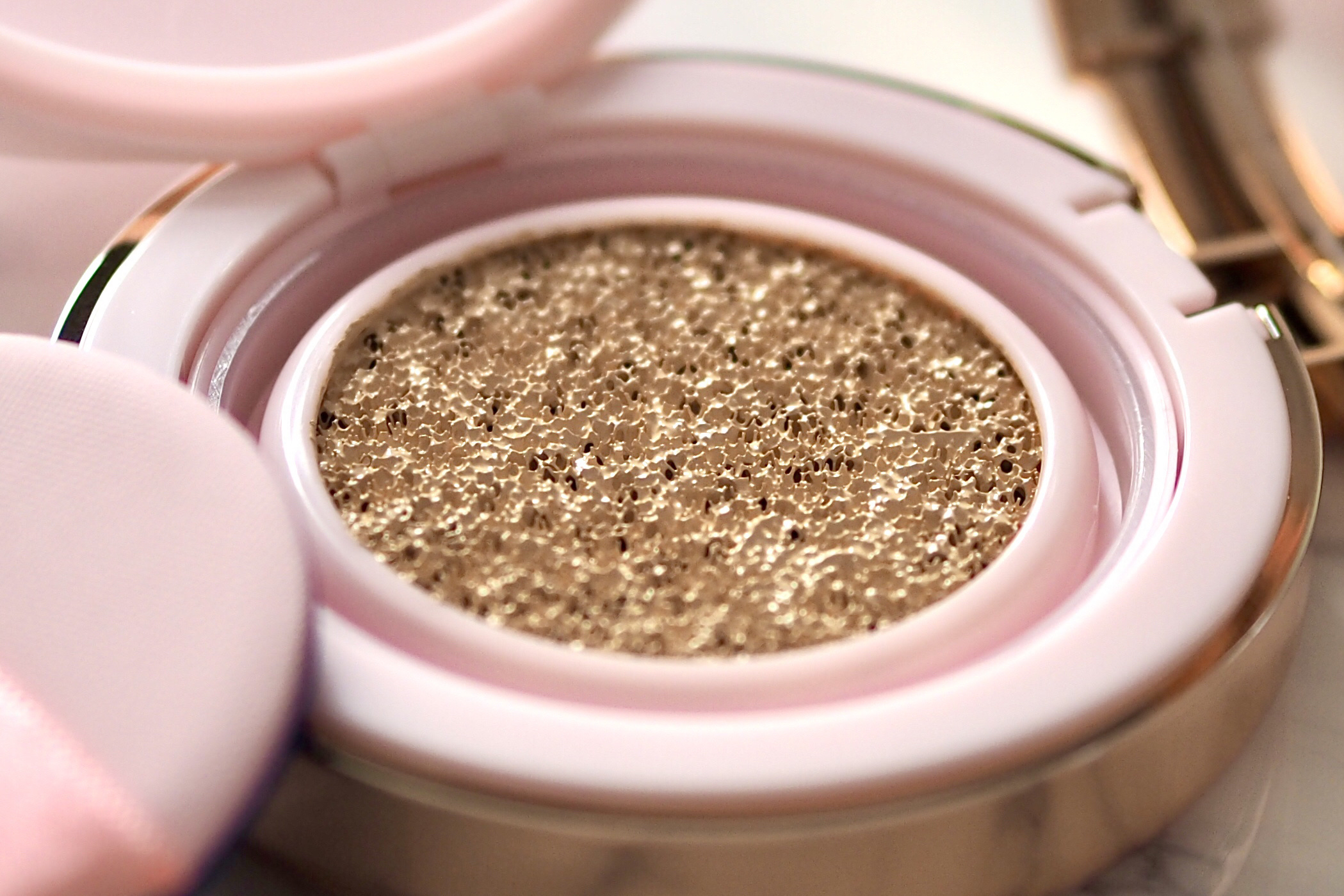 ピンクティーツリーカバープライマークッション/APLIN/クッションファンデーションを使ったクチコミ（3枚目）