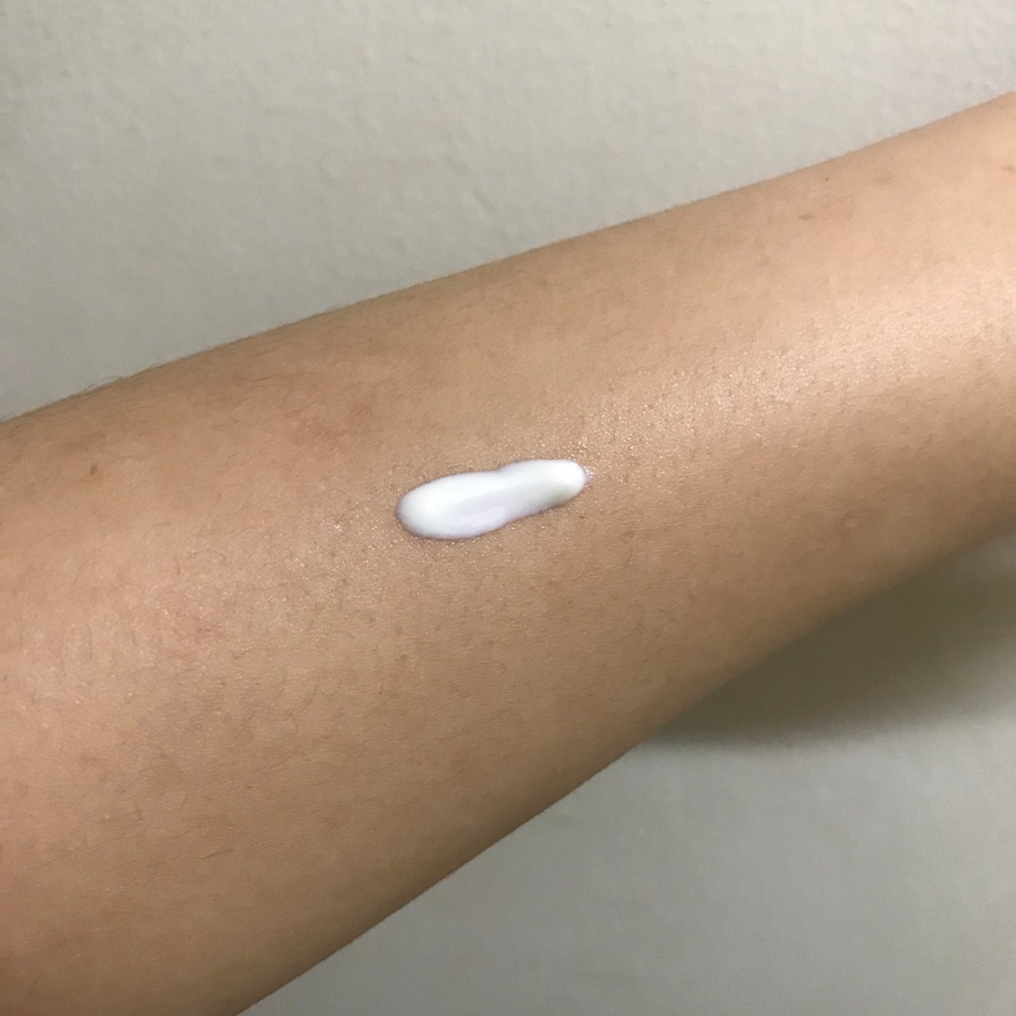 ヒアルーシカ ウォーターフィット サンセラム/SKIN1004/日焼け止めローションを使ったクチコミ(2枚目)