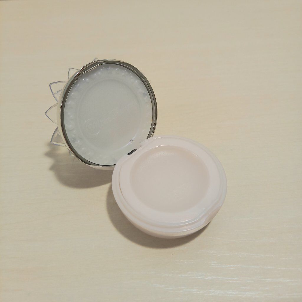 マルチキャリーバーム5 幻の銀水晶/ミラクルロマンス/リップバームを使ったクチコミ(3枚目)