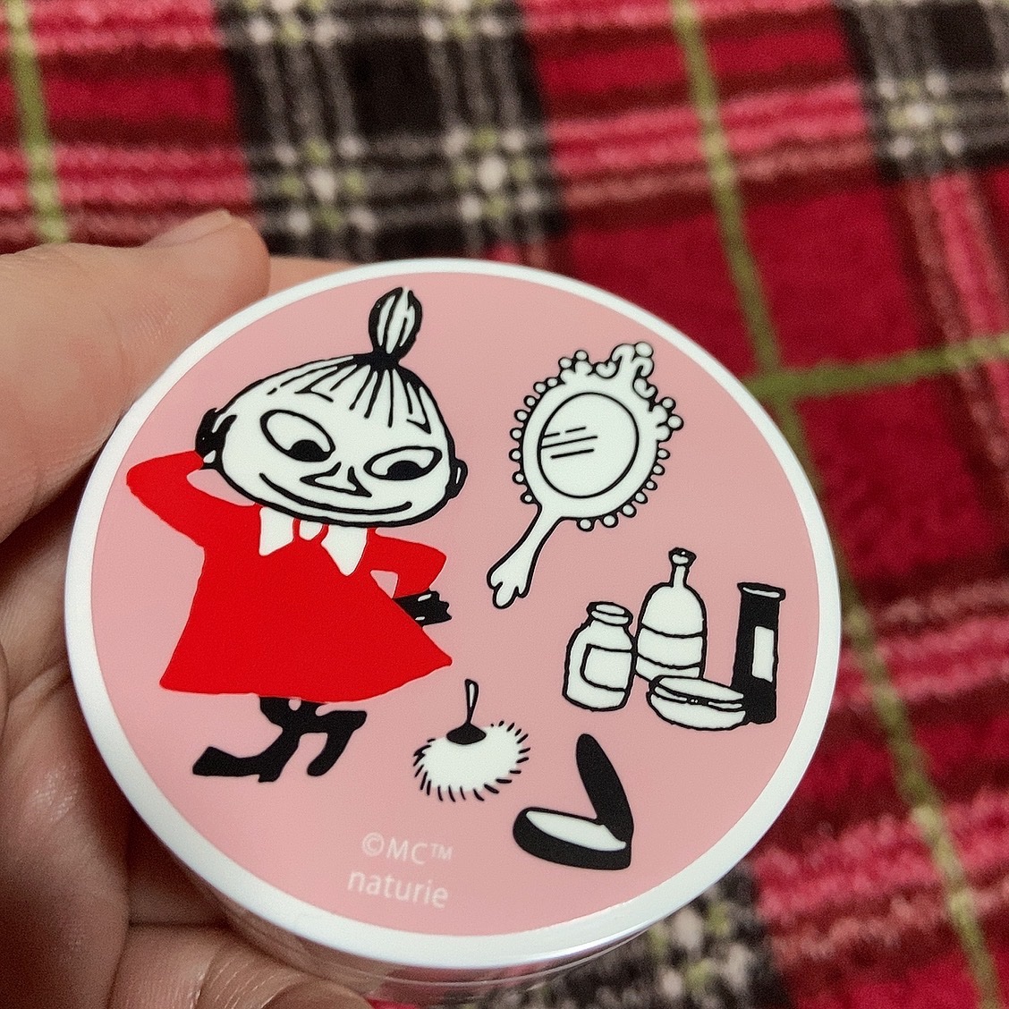 ハトムギ保湿ジェル(ナチュリエ スキンコンディショニングジェル) 180g +限定ムーミンデザインケース/ナチュリエ/美容液を使ったクチコミ（3枚目）