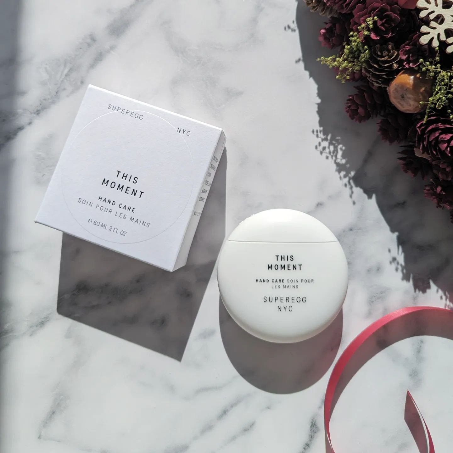 ディス モーメント ハンドケア/SUPEREGG /ハンドクリームを使ったクチコミ（2枚目）