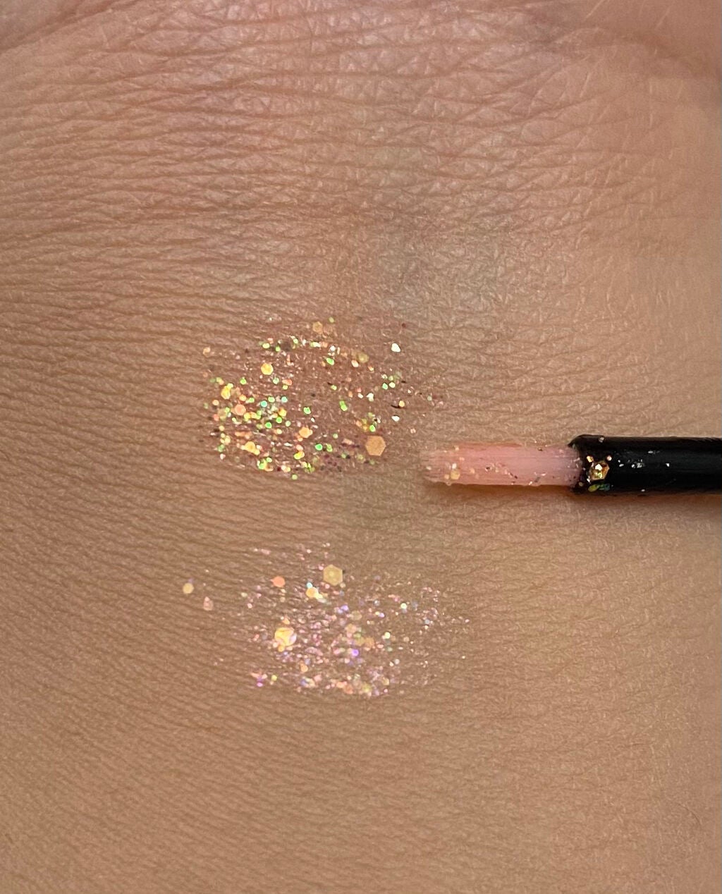 シャバンシャバンロマンティックグリッター /CORINGCO/グリッターを使ったクチコミ(5枚目)