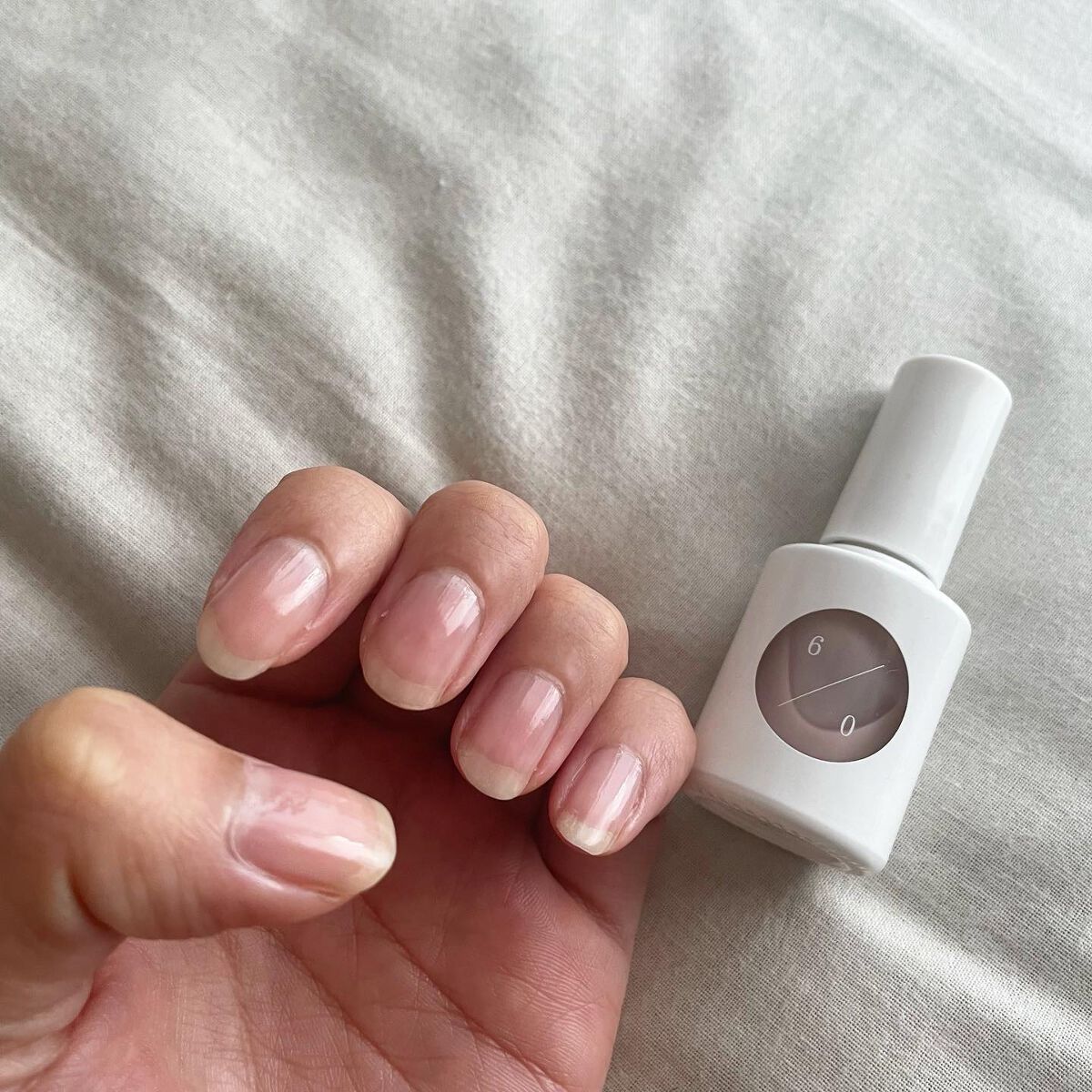 カラーベースコート ゼロ 6／0/uka/オールインワンネイルを使ったクチコミ（2枚目）