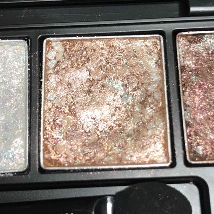 グリッタープリズム シャドウ/MISSHA/グリッターを使ったクチコミ(1枚目)