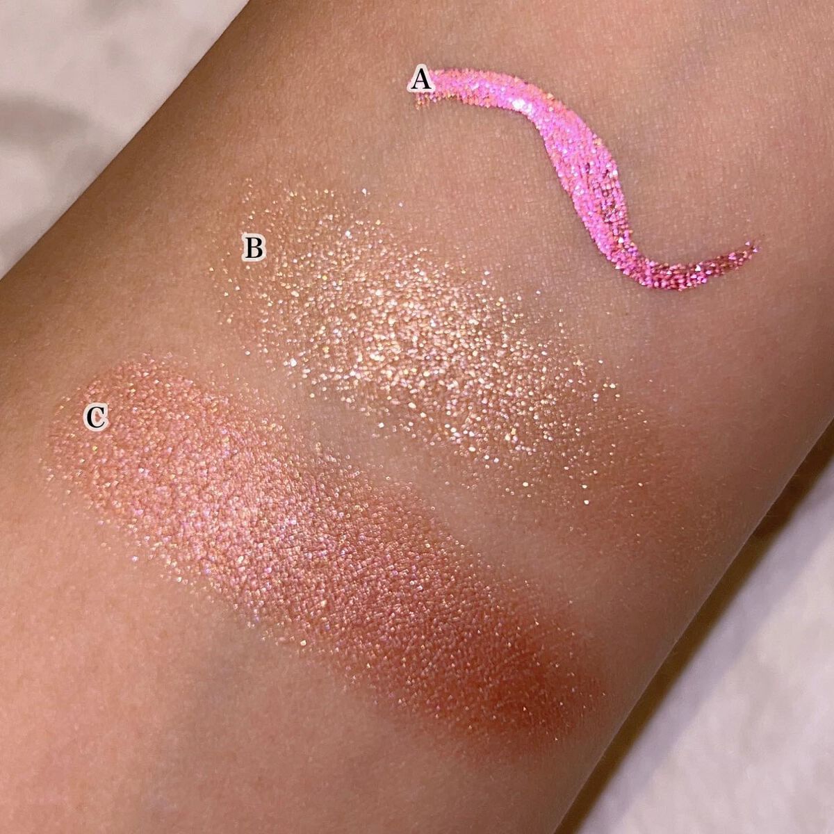 Eina on LIPS 「.#えいな毎日メイク.だいぶ前やけどCTホリデーのアイライナー..」(6枚目)