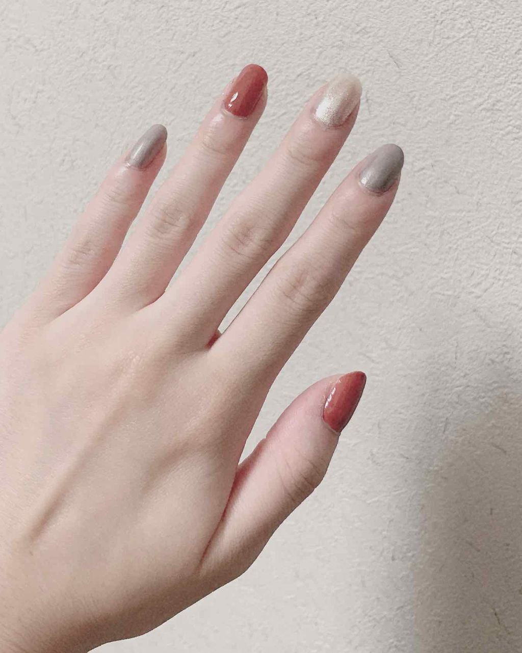 カラフルネイルズ/キャンメイク/マニキュアを使ったクチコミ(2枚目)