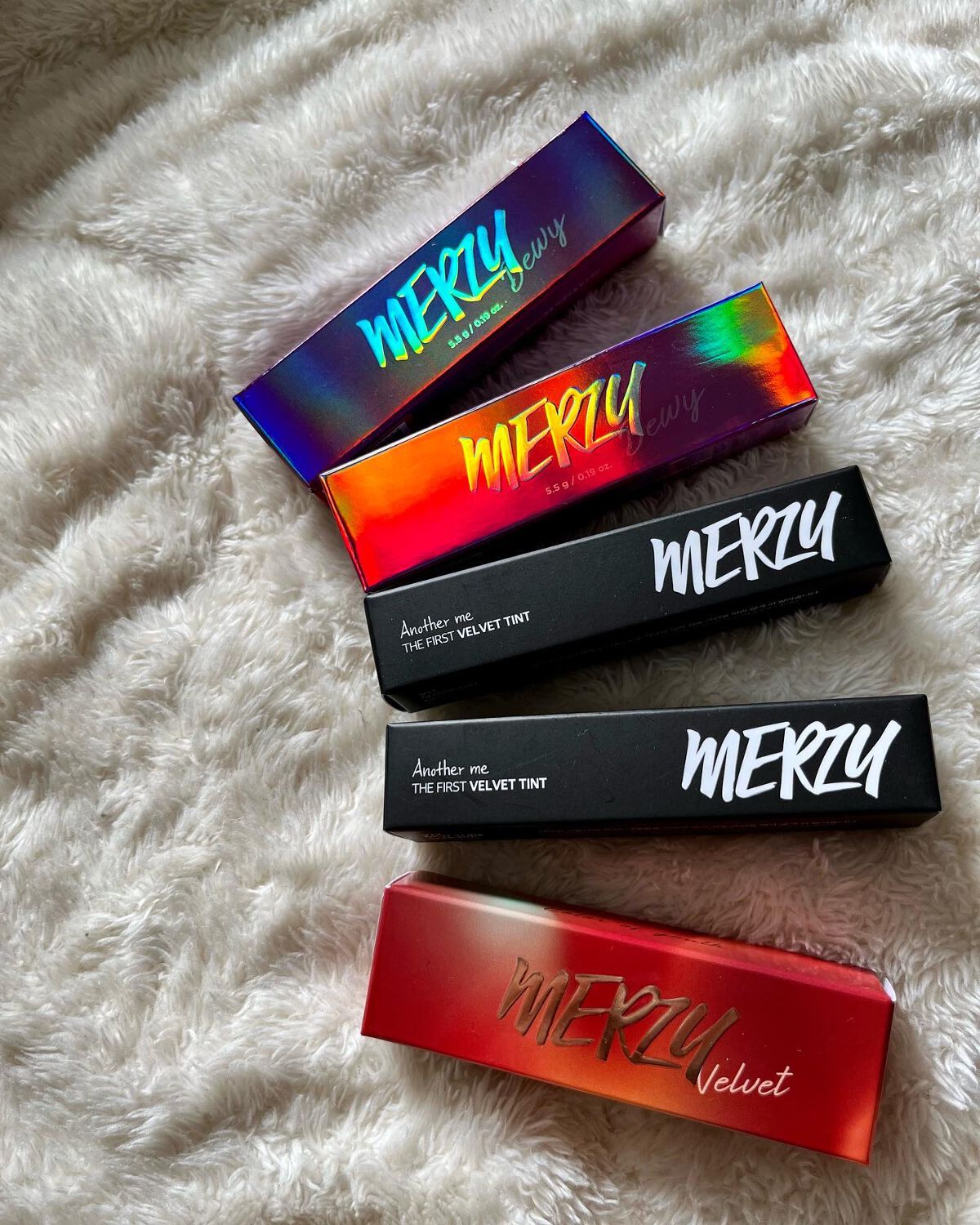 ザ ファースト ベルベット ティント シーズン１/MERZY/リップティントを使ったクチコミ（2枚目）