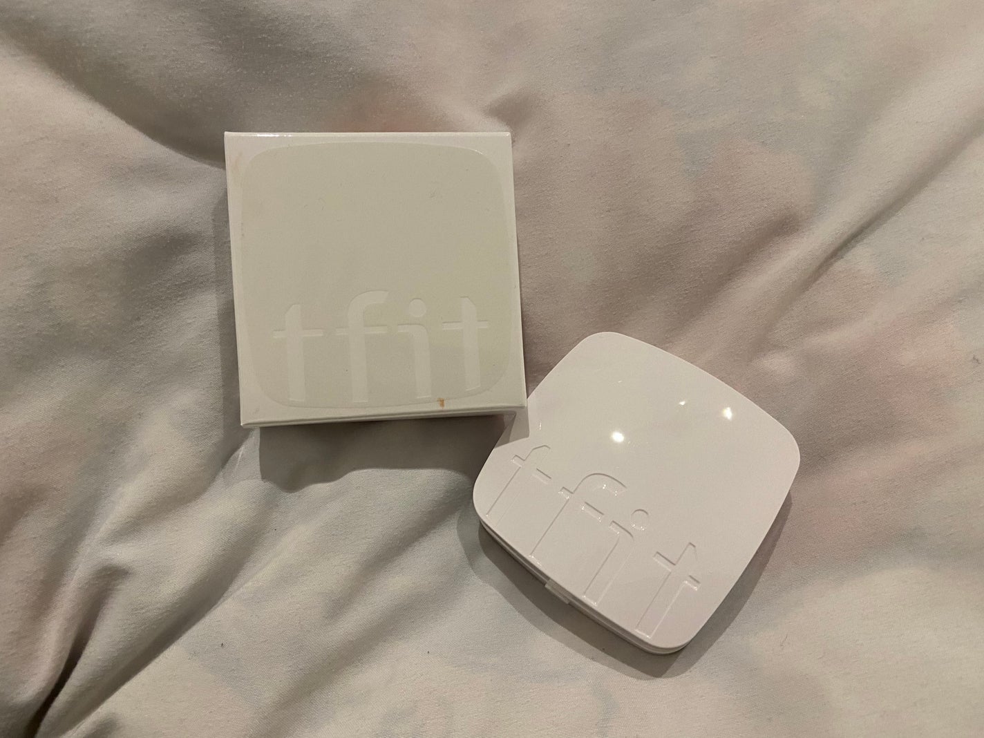 mm on LIPS 「TFITさまからいただきました!軽いのにカバー力もばっちり🫶気..」(2枚目)