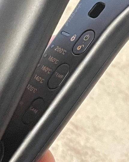 プリヴィレージュ シルクミラーストレート MHS-2410/mod's hair/ストレートアイロンを使ったクチコミ(2枚目)