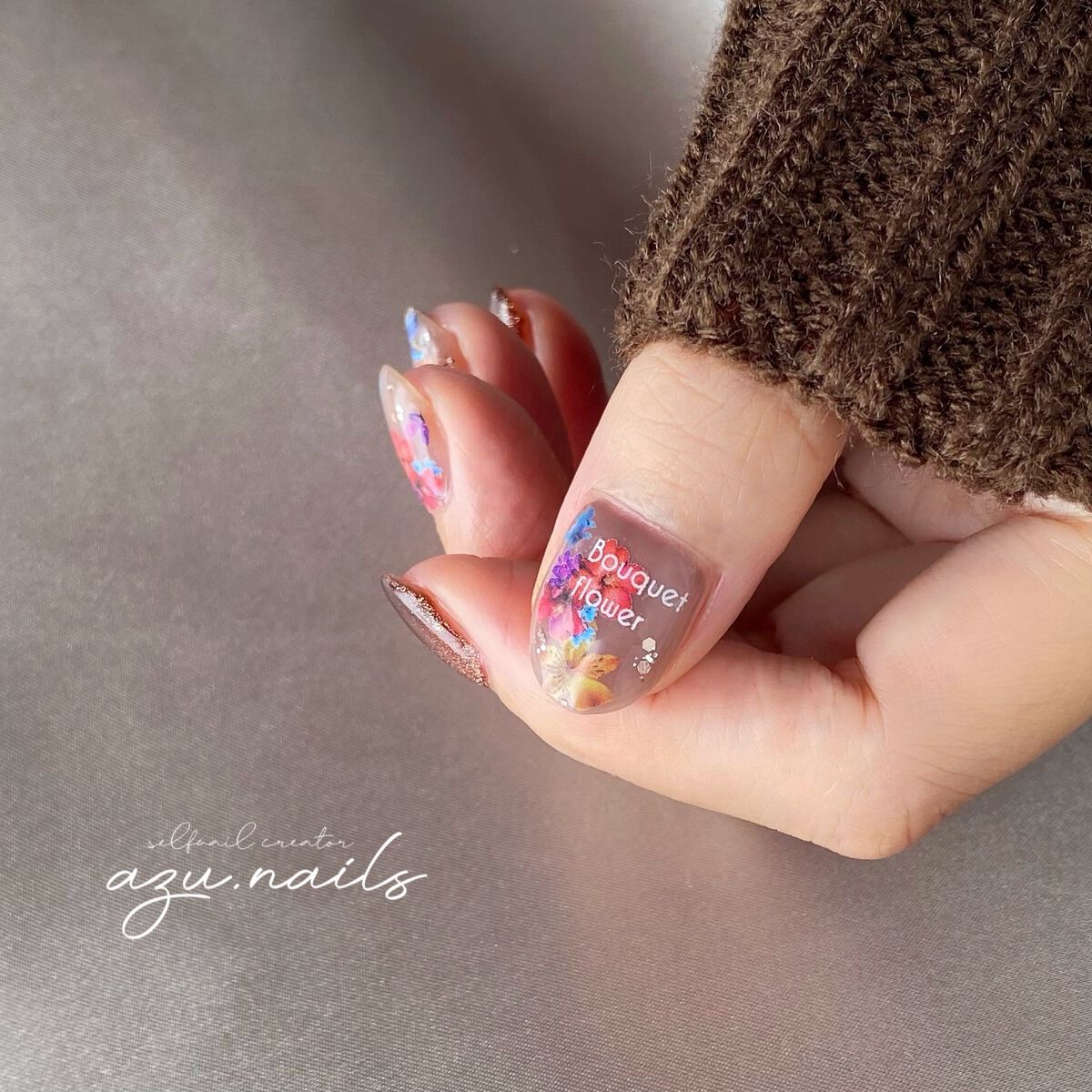 azu on LIPS 「ネイルシールのススメ!ネイルシールを上手く使えば、簡単にプロ級..」(3枚目)