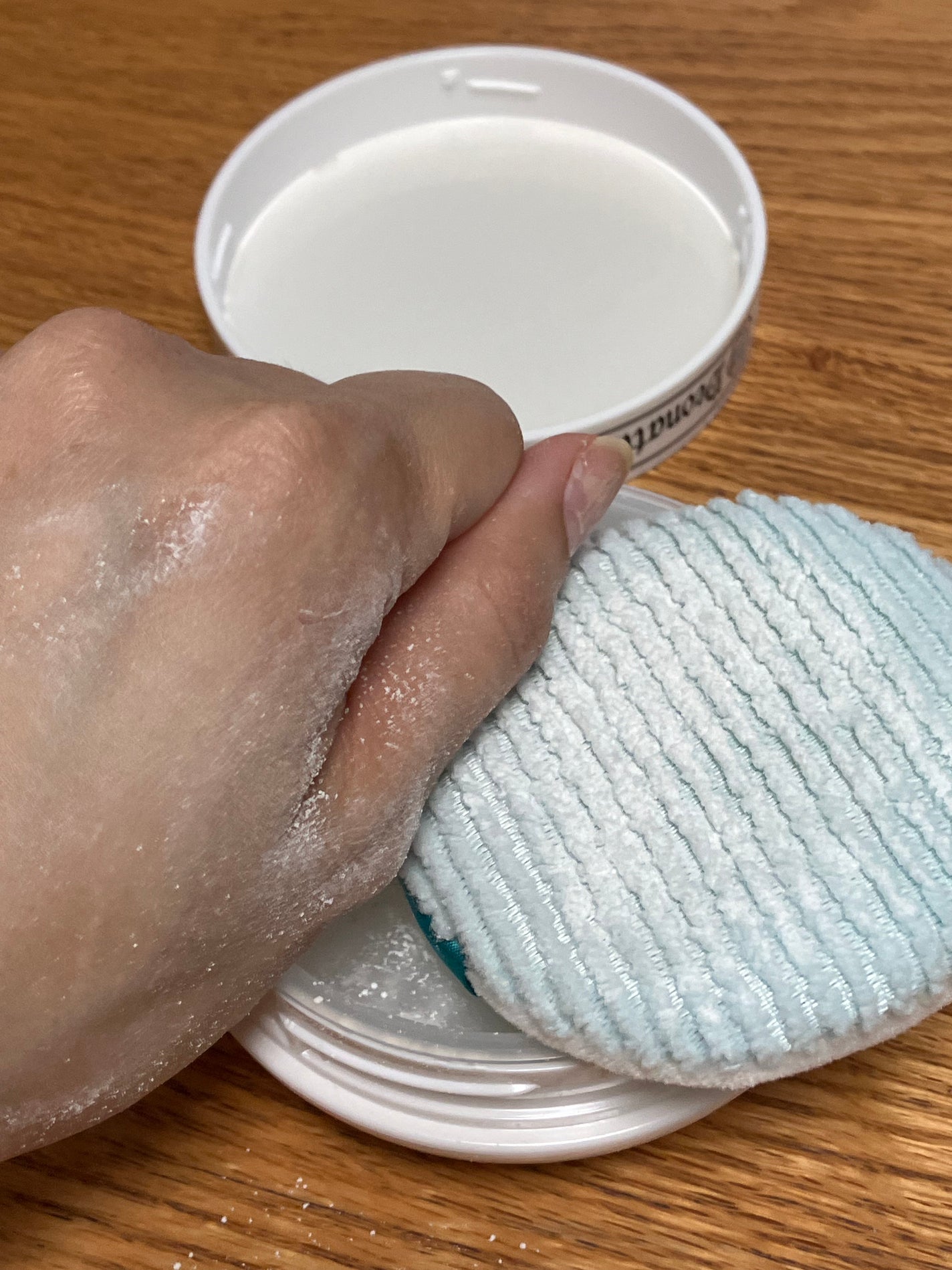 薬用さらさらデオドラントパウダー/デオナチュレ/デオドラント・制汗剤を使ったクチコミ(1枚目)