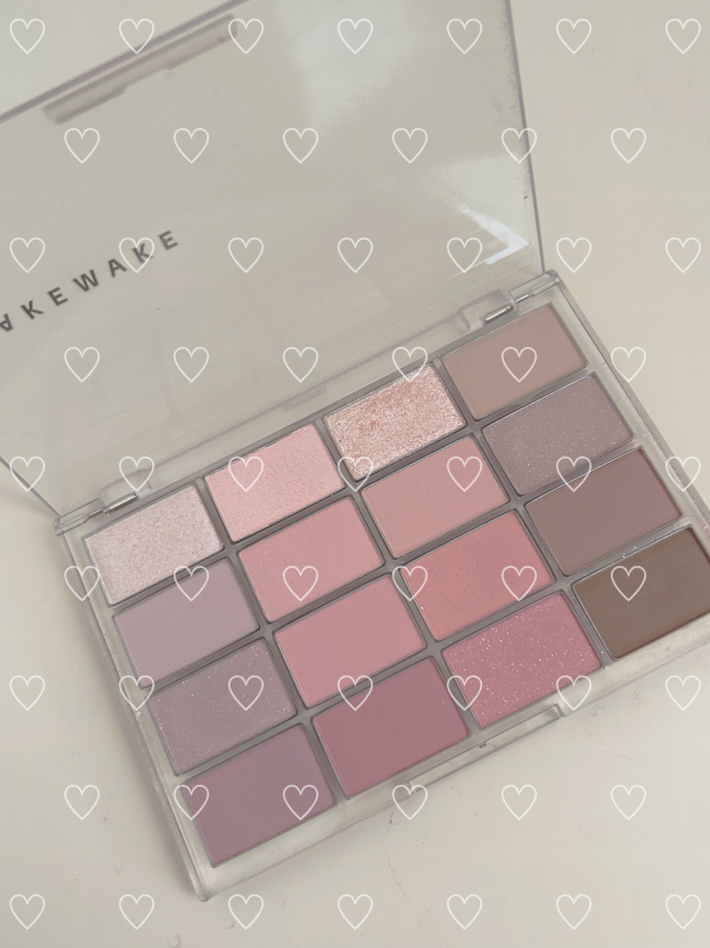 ソフトブラーリングアイパレット/wakemake/アイシャドウパレットを使ったクチコミ(1枚目)