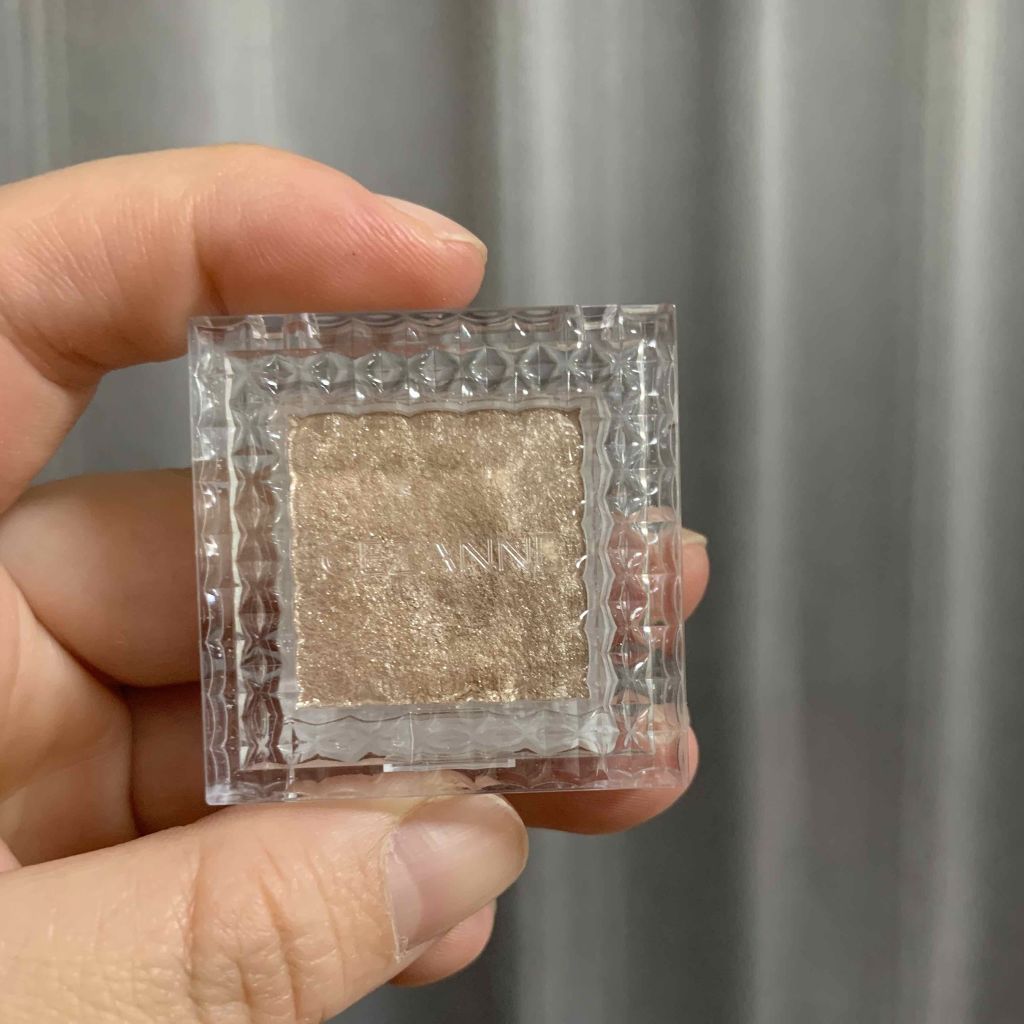 シングルカラーアイシャドウ/CEZANNE/単色アイシャドウを使ったクチコミ（1枚目）