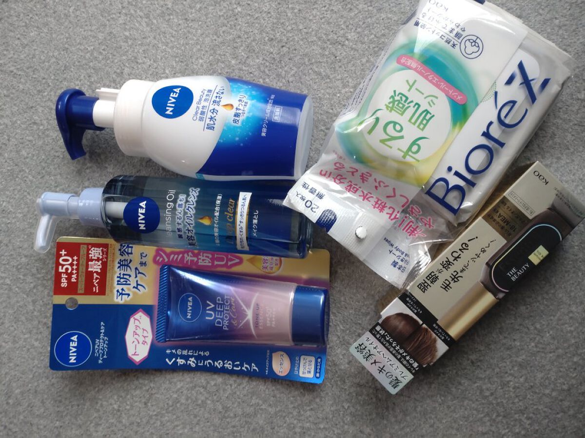 家族からいただきました
ビオレのシートは同じものがなかったので、
同じようなものをとりあえずあげておきました

こちらも使用したら投稿したいと思います