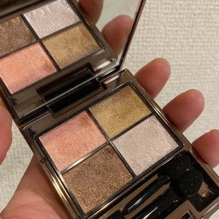 LUNASOL シアーコントラストアイズのクチコミ「LUNASOL
シアーコントラストアイズ
01 Coral Coral
艶々キラキラ。
可愛.....」(1枚目)