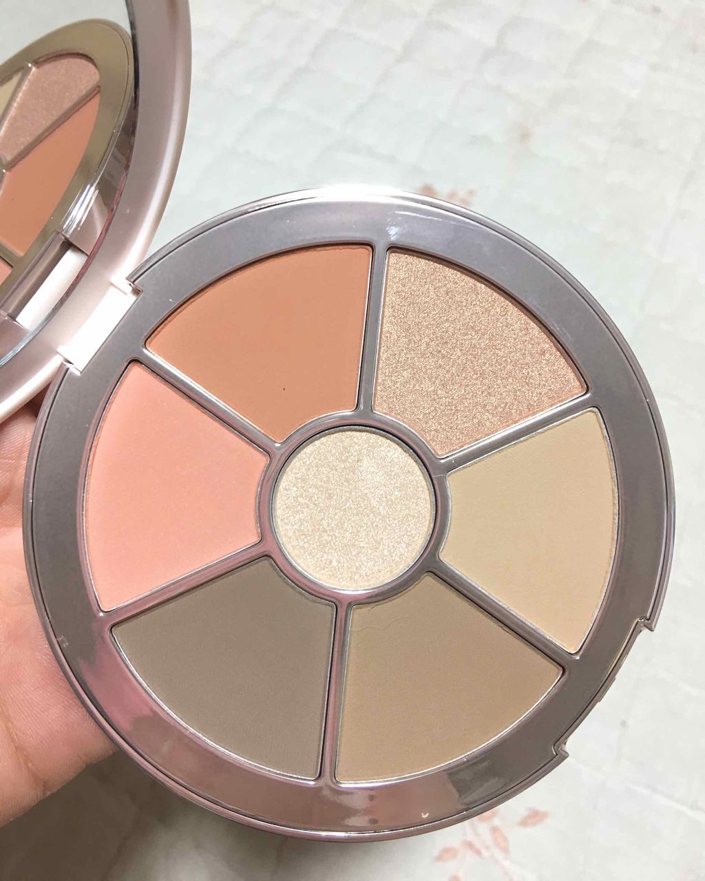 グロウエディションカラーフィルターシャドウパレット/MISSHA/アイシャドウパレットを使ったクチコミ（1枚目）
