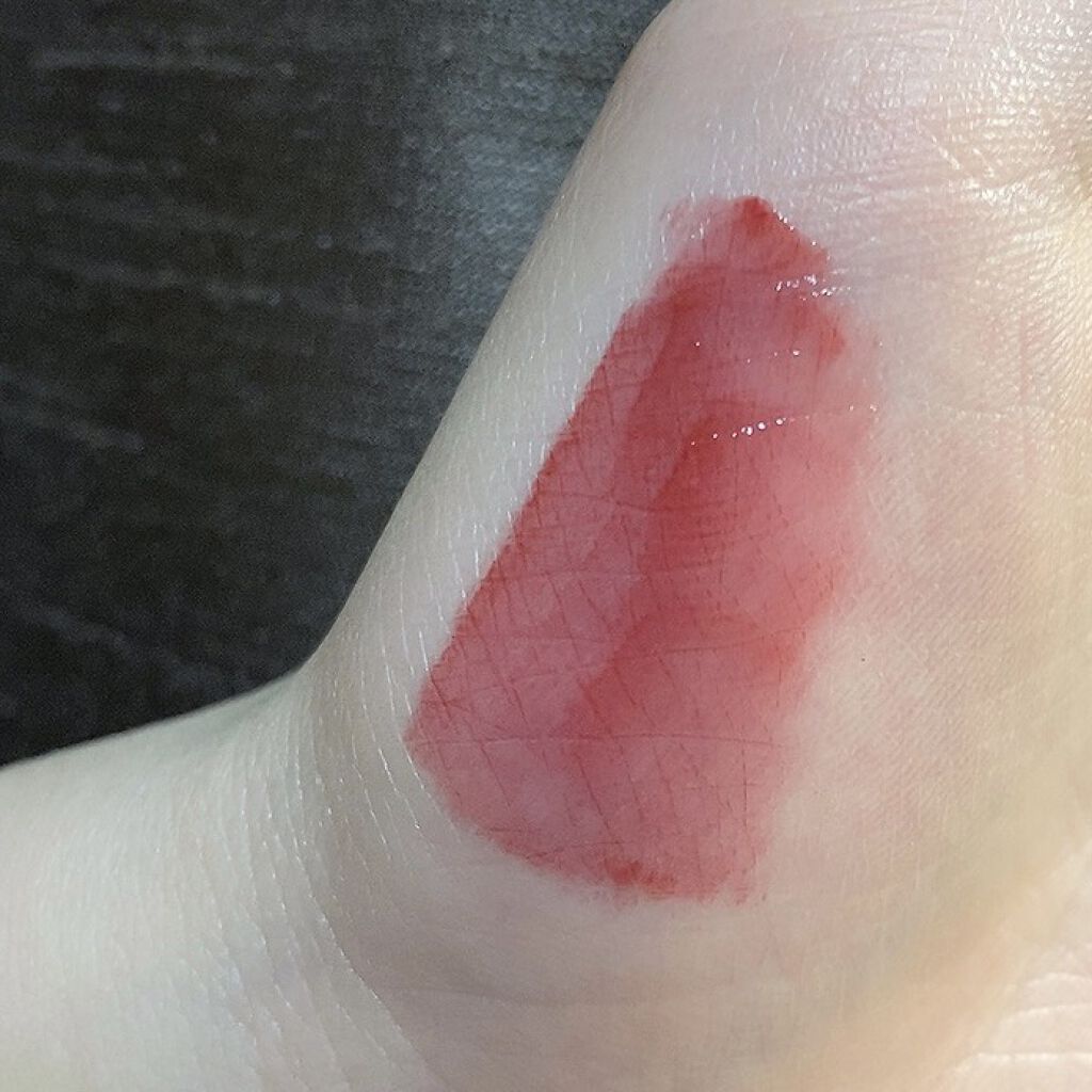 ジューシーラスティングティント/rom&nd/リップティントを使ったクチコミ（2枚目）