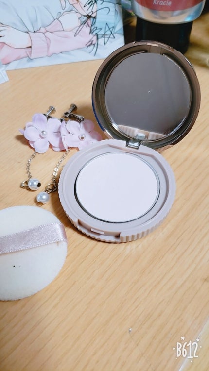 シークレットビューティーパウダー/キャンメイク/プレストパウダーを使ったクチコミ(4枚目)