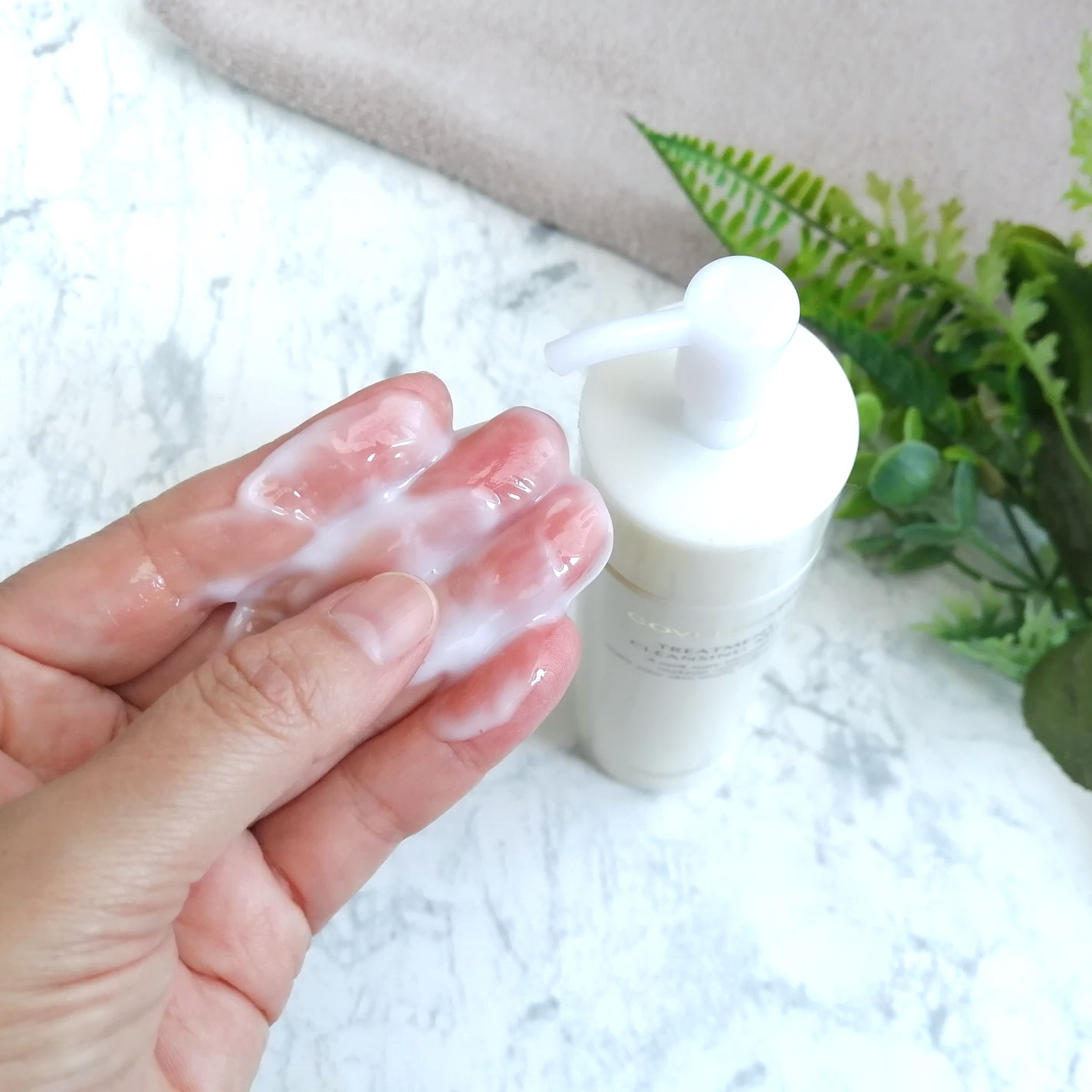 トリートメント クレンジング ミルク/COVERMARK/ミルククレンジングを使ったクチコミ(4枚目)