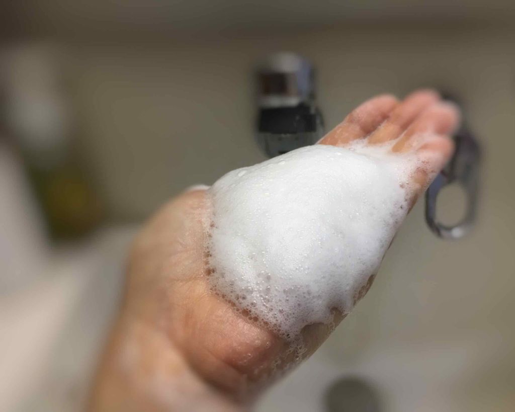 エクスフォリエイト フォーミングクレンザー/suki/スクラブ・ゴマージュを使ったクチコミ（2枚目）